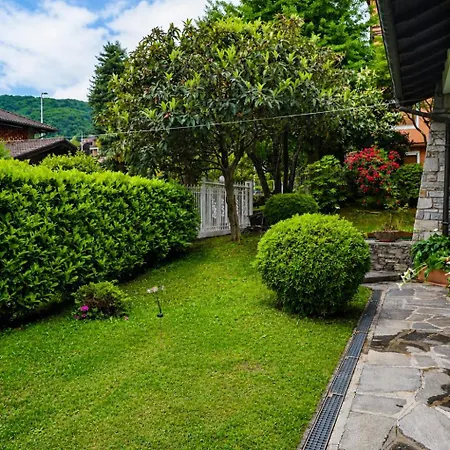 Gli Oleandri Bed & Breakfast Stresa