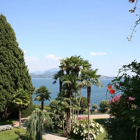 Gli Oleandri Bed & Breakfast *